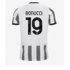 Juventus Leonardo Bonucci #19 Hjemmedrakt 2022-23 Kortermet